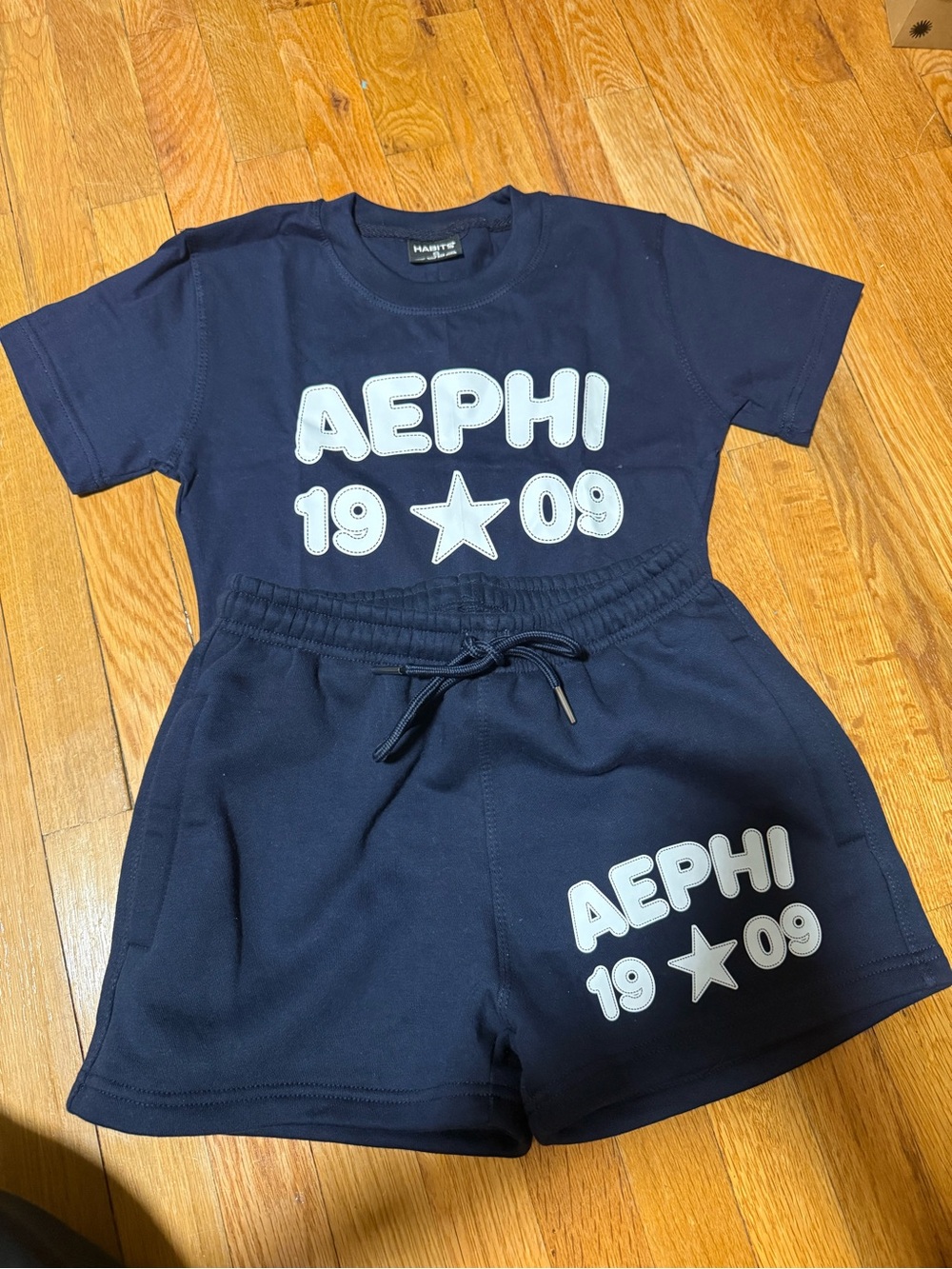 NWOT Navy AEPHI Set with Star Graphic